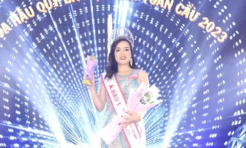 Doanh nhân Nguyễn Thị Song Thương đăng quang ngôi vị Á hậu 1 cuộc thi Hoa hậu Quý bà Việt Nam Toàn cầu 2023