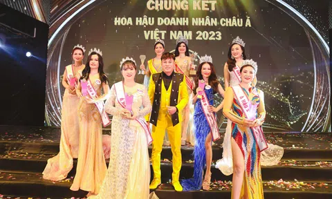 NTK Tommy Nguyễn tài trợ trang phục dạ hội cho cuộc thi Hoa hậu Doanh nhân Châu Á Việt Nam 2023