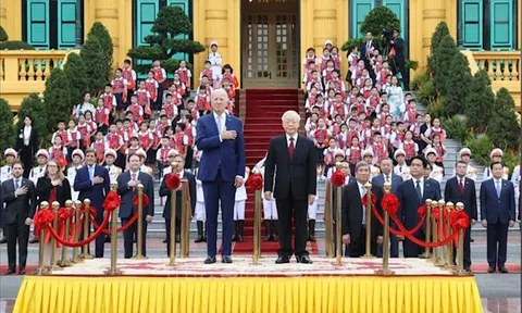 LỄ ĐÓN CHÍNH THỨC TỔNG THỐNG HOA KỲ JOE BIDEN  THĂM CẤP NHÀ NƯỚC TỚI VIỆT NAM