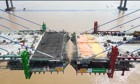 SẲN SÀNG CHO NGÀY HỢP LONG CẦU MỸ THUẬN 2