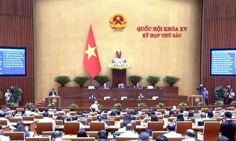 QUỐC HỘI THẢO LUẬN VỀ DỰ THẢO LUẬT CĂN CƯỚC