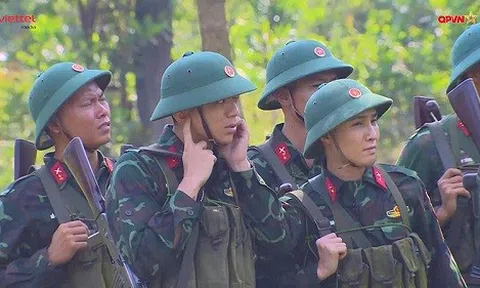 Phát La 'hy sinh', Mono nói gì khiến ai cũng phải cười?