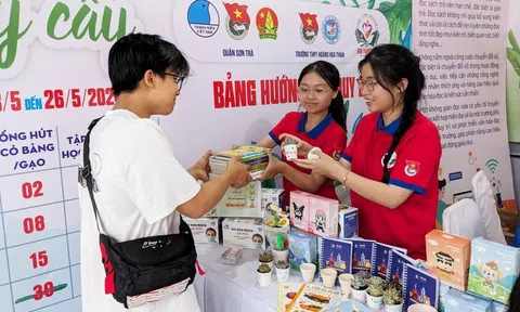 Đổi cây lấy sách tặng thư viện vùng khó