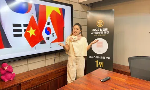 Nữ hoàng Doanh nhân Tài sắc Châu Á 2024 Đào Thị Thu Thảo của cuộc thi Hoa hậu Doanh nhân Sắc đẹp Thế giới 2024