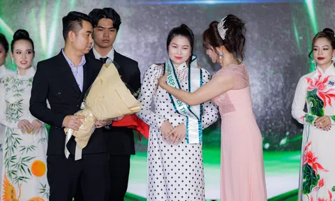 Doanh nhân Lê Thị Huyền đạt danh hiệu Người Đẹp Truyền Thông – Hoa hậu Doanh nhân Hoàn vũ Việt Nam 2024 