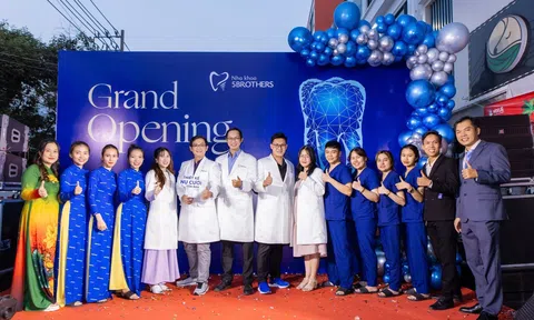 Nha khoa 5BROTHERS nhà tài trợ cuộc thi Hoa Hậu Doanh Nhân Hoàn Vũ Việt Nam 2024