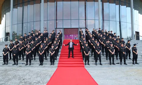 Chung kết Hoa hậu Doanh nhân Đất Việt 2023: gần 100 vệ sĩ túc trực an ninh