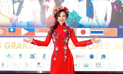 HOA HẬU THANH THANH TRƯỞNG BAN CỐ VẤN TẠI CHUNG KẾT MISS GRAND BUSINESS WORLD 2025